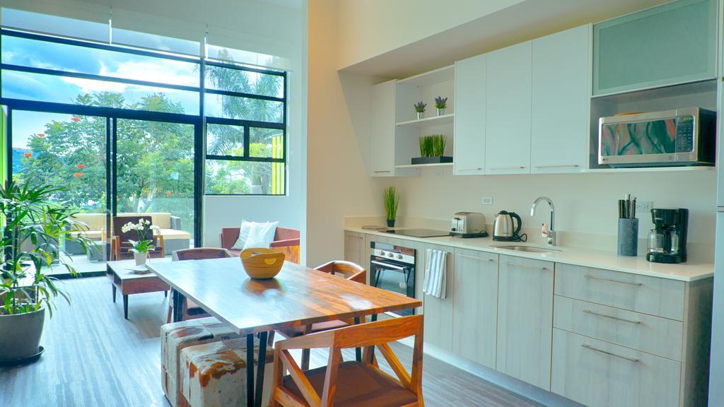 San Jose Corporate Stays Arborea Flats Suites ซานตาอานา ภายนอก รูปภาพ