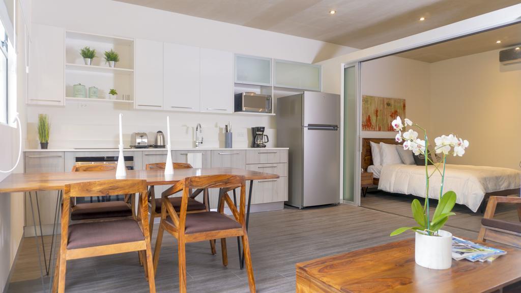 San Jose Corporate Stays Arborea Flats Suites ซานตาอานา ภายนอก รูปภาพ