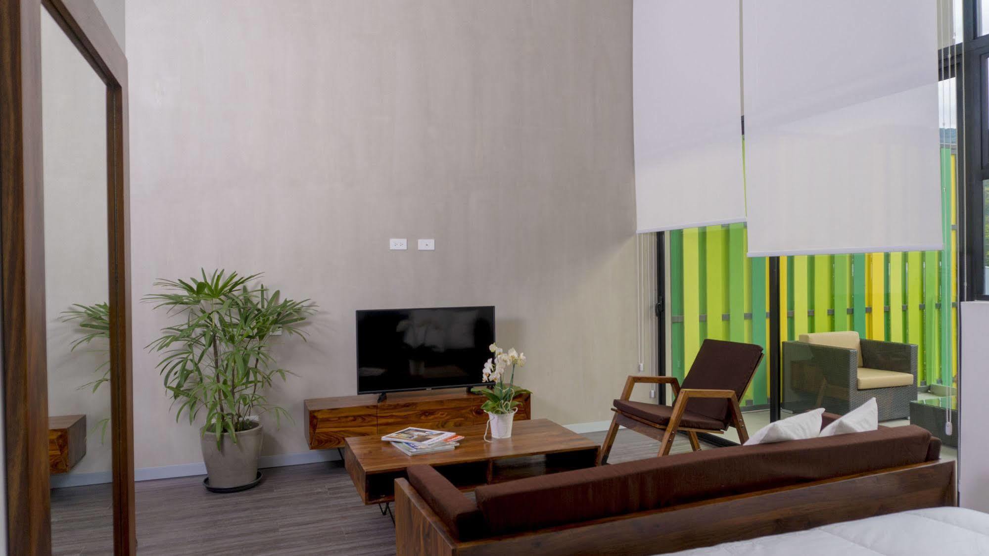 San Jose Corporate Stays Arborea Flats Suites ซานตาอานา ภายนอก รูปภาพ