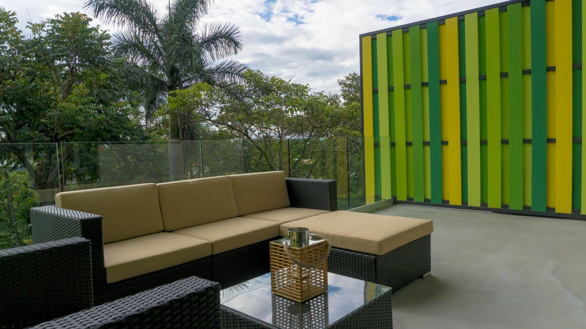 San Jose Corporate Stays Arborea Flats Suites ซานตาอานา ภายนอก รูปภาพ